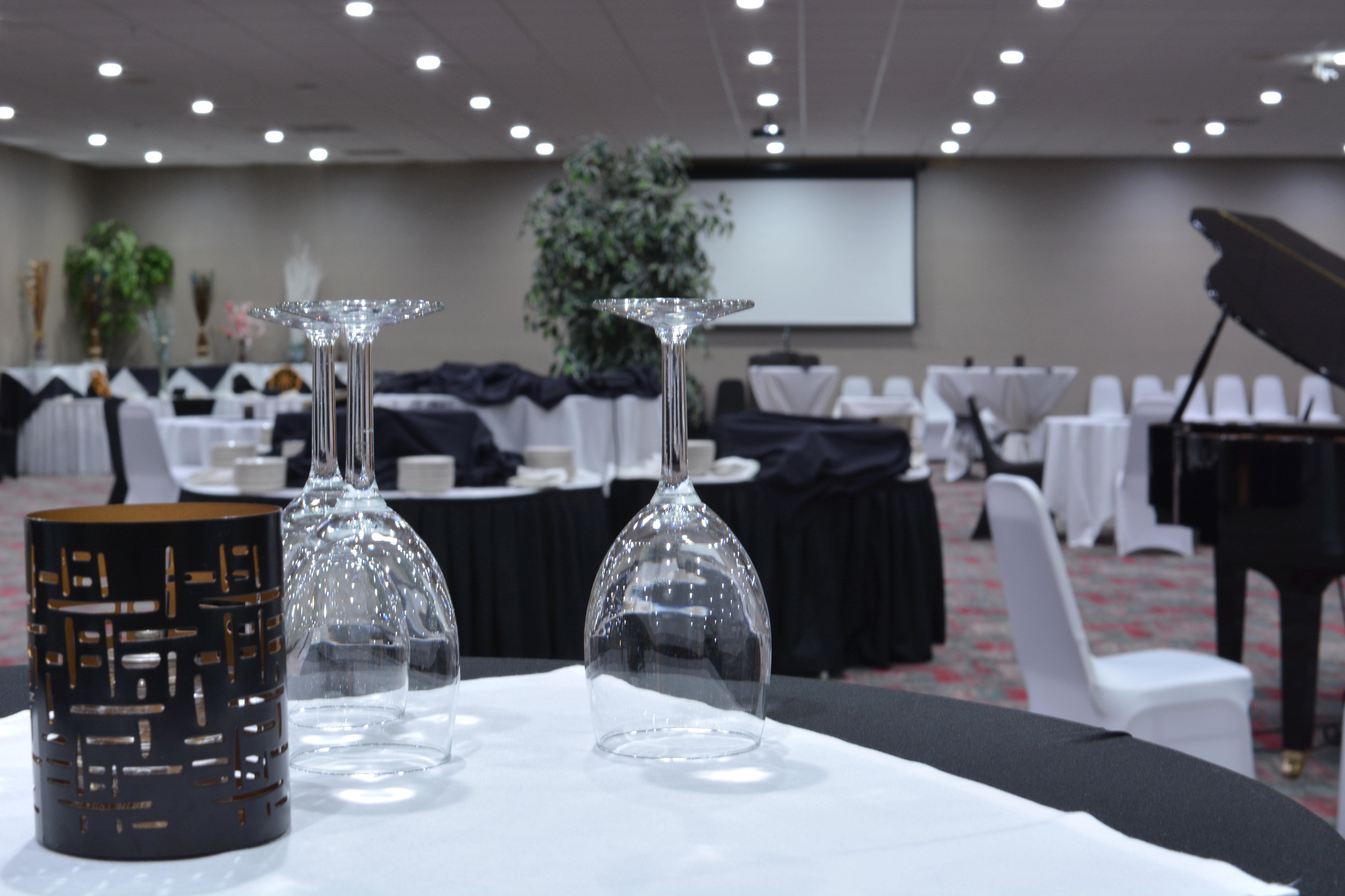 Holiday Inn - Salem By Ihg Eksteriør billede
