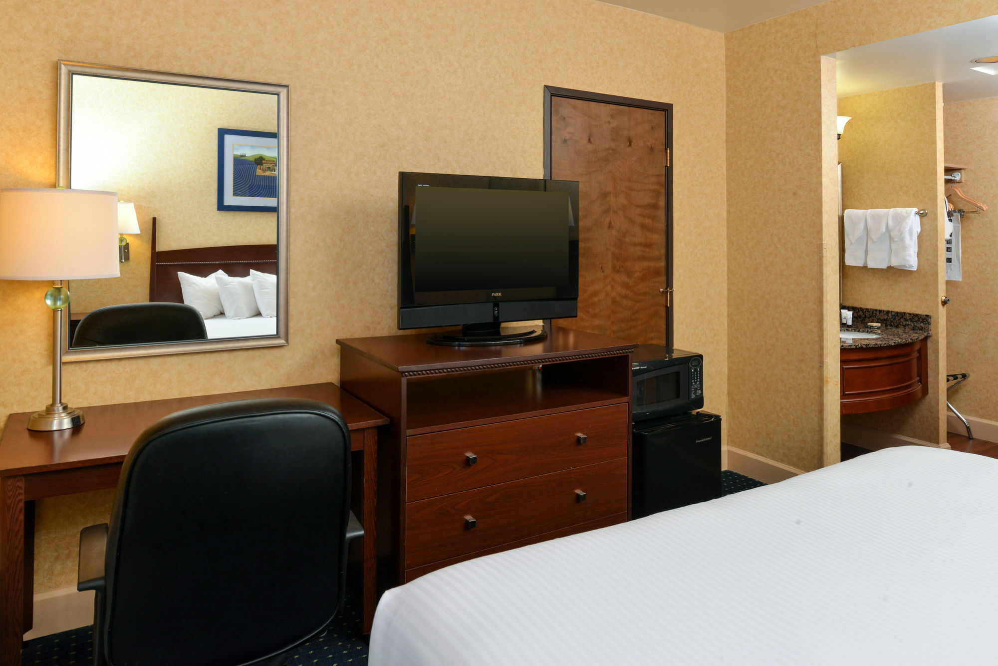 Holiday Inn - Salem By Ihg Eksteriør billede