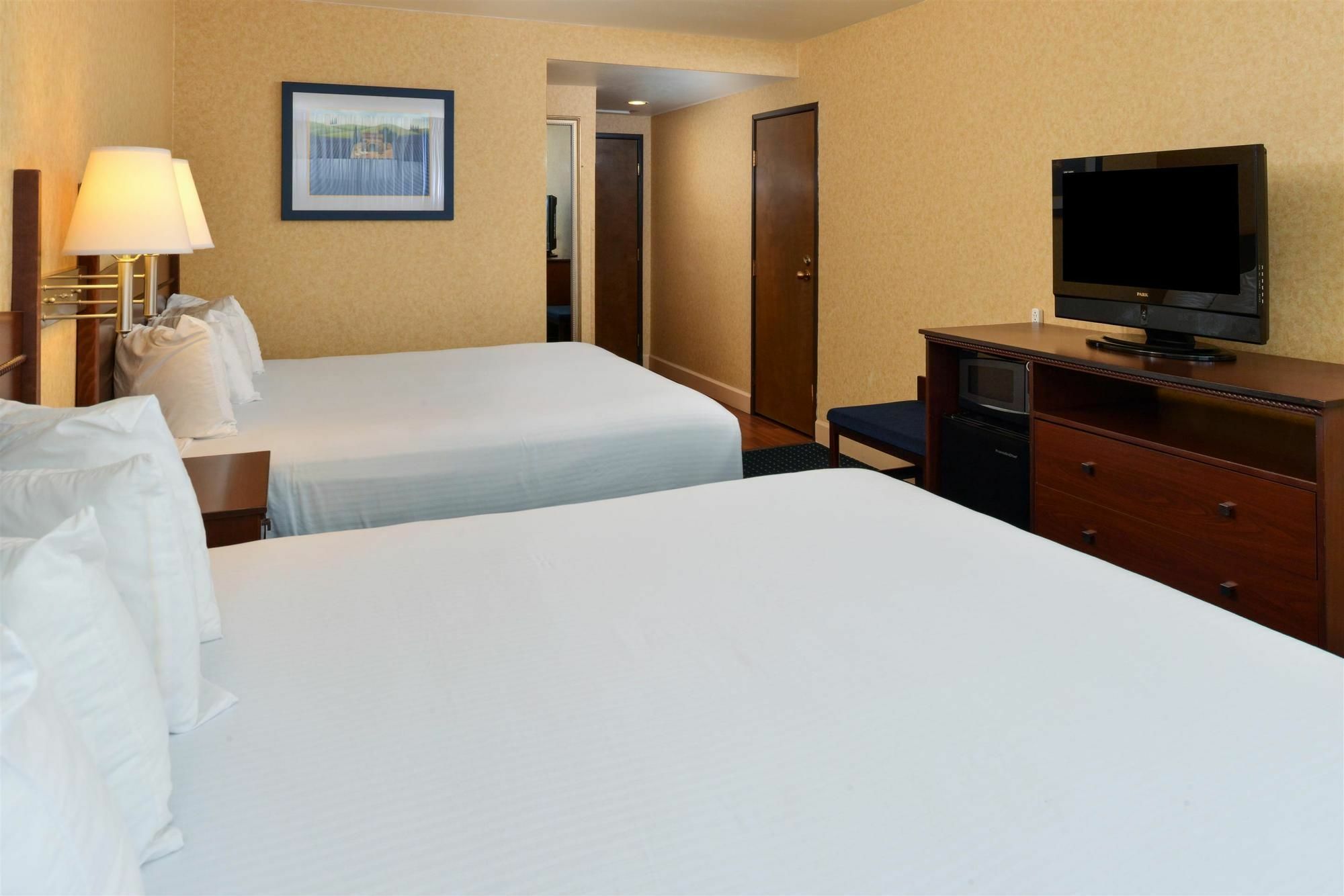 Holiday Inn - Salem By Ihg Eksteriør billede