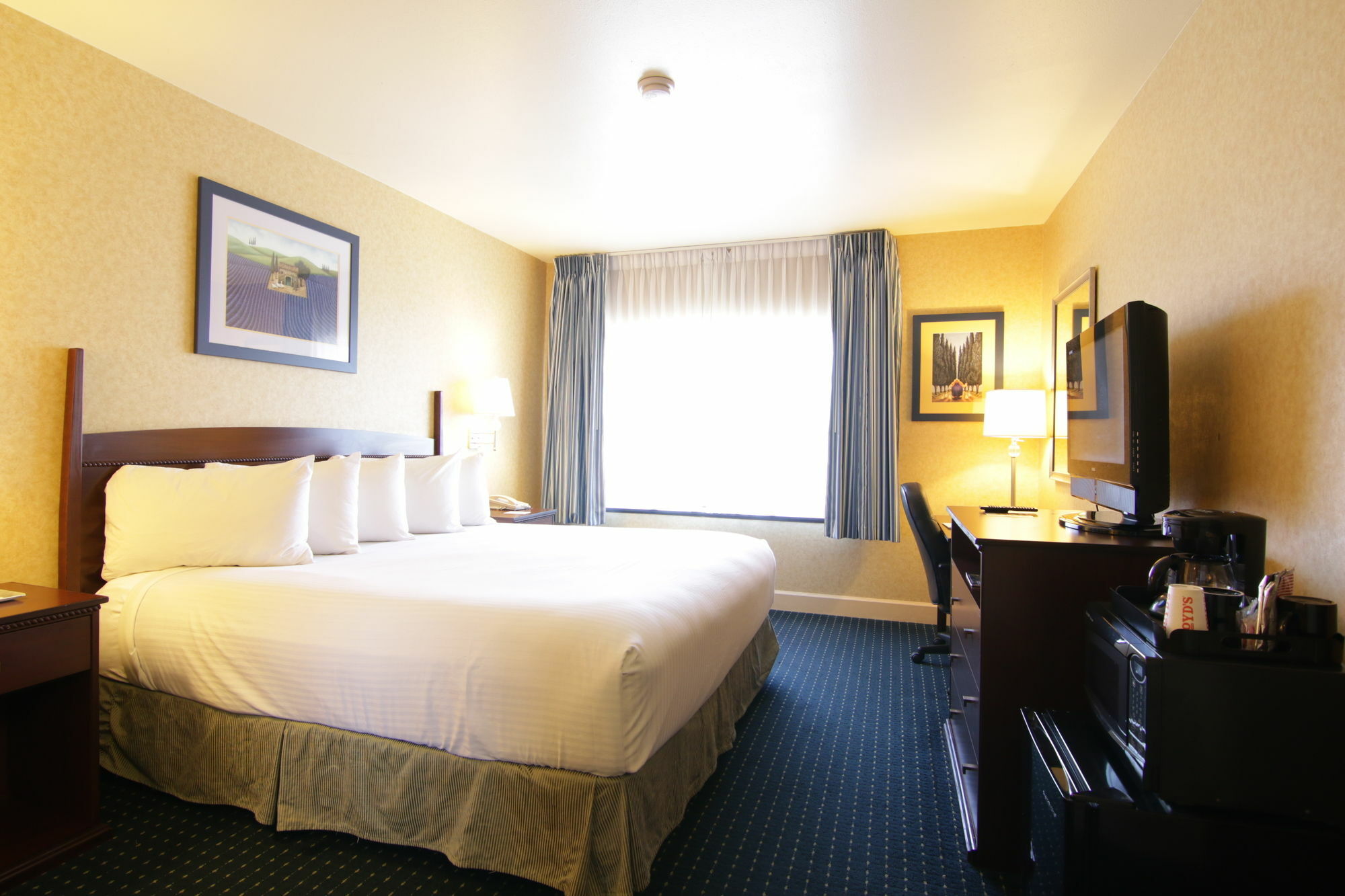 Holiday Inn - Salem By Ihg Eksteriør billede