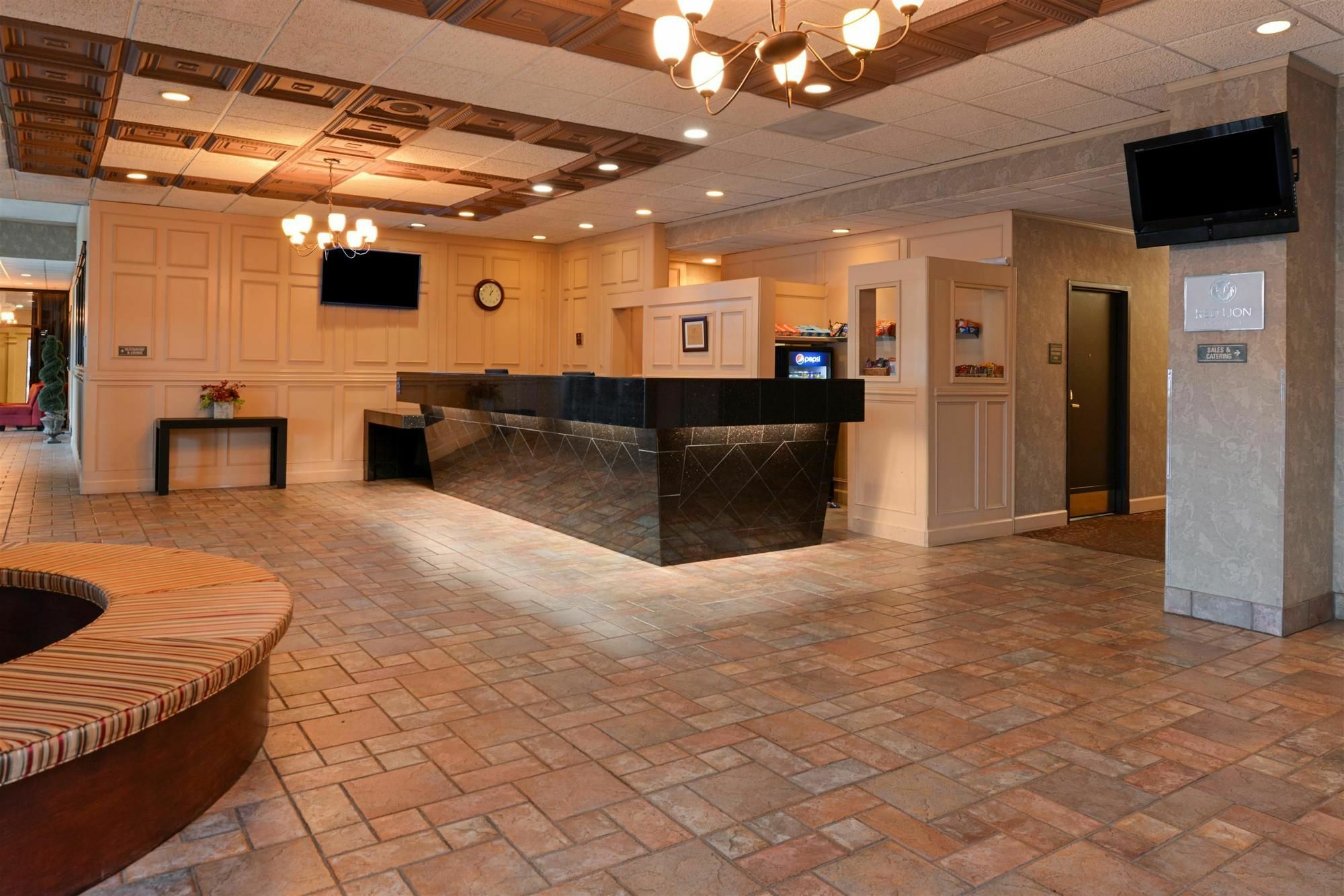 Holiday Inn - Salem By Ihg Eksteriør billede